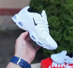 Photo - Nike Air Max Plus Tn White