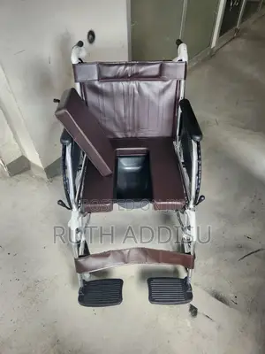 Toilet Wheelchair胎盤commode Wheelchair名單wheelchair腔裏wheelchair Commode