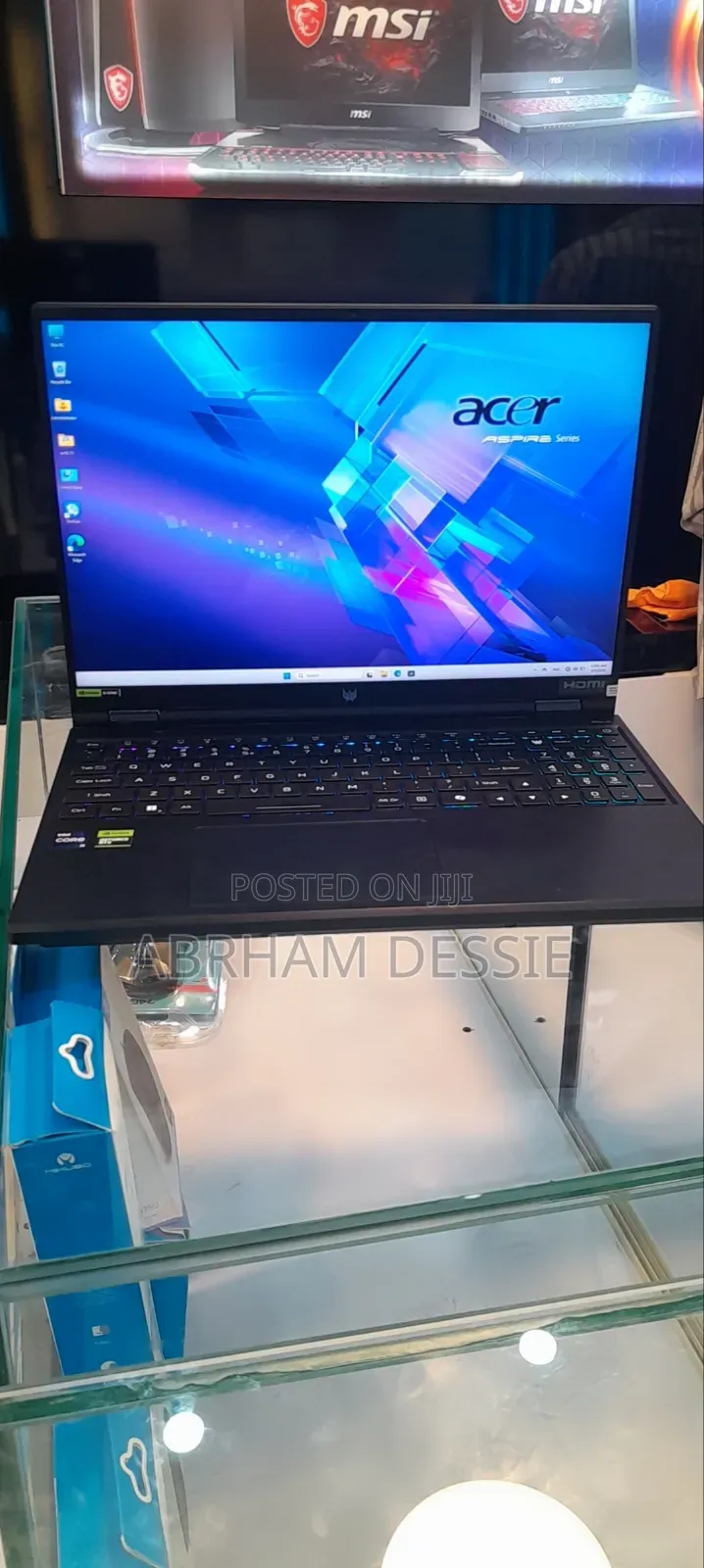New Laptop Acer 16GB Intel Core I9 SSD 1T