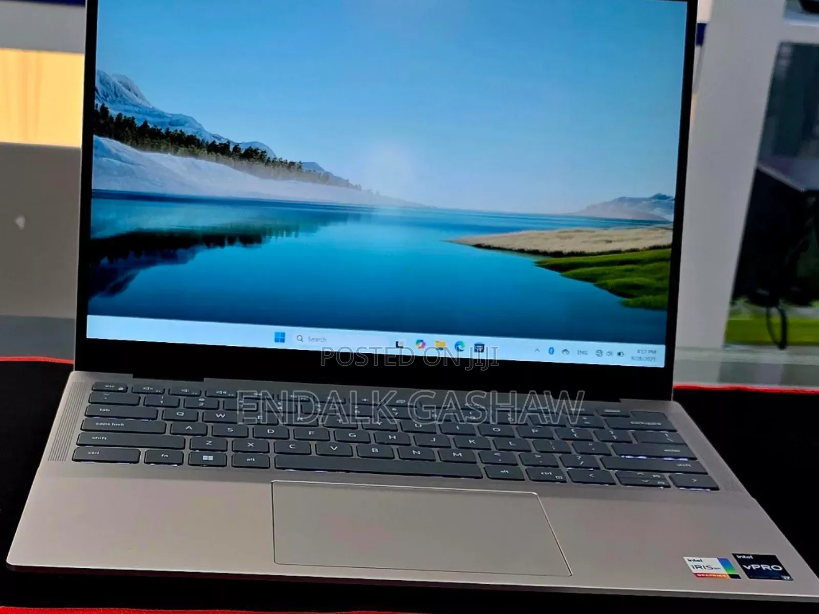 New Laptop Dell Inspiron 15 16GB Intel Core I7 SSD 1T