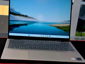 New Laptop Dell Inspiron 15 16GB Intel Core I7 SSD 1T