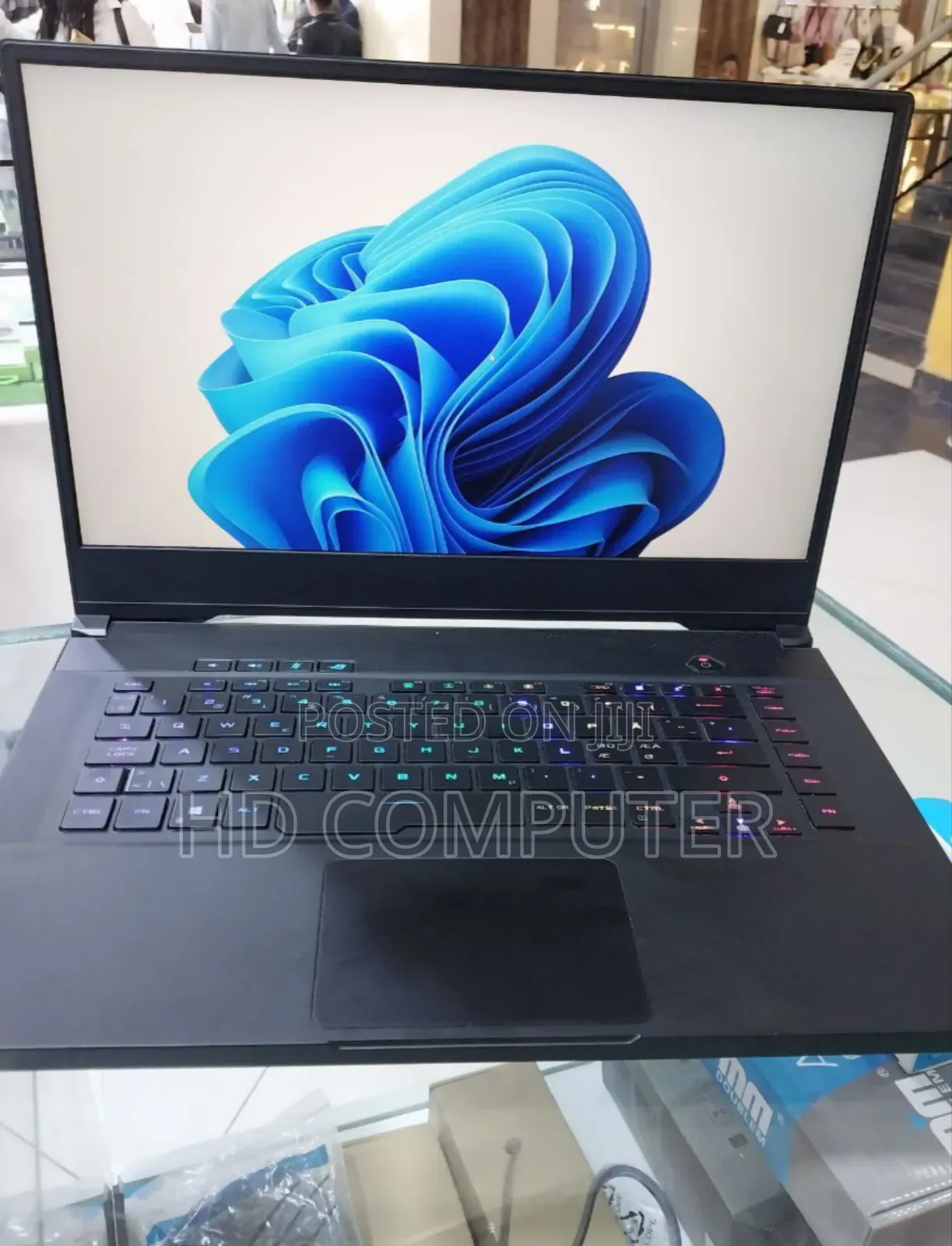 New Laptop Asus ROG Zephyrus G15 32GB Intel Core i7 SSD 1T