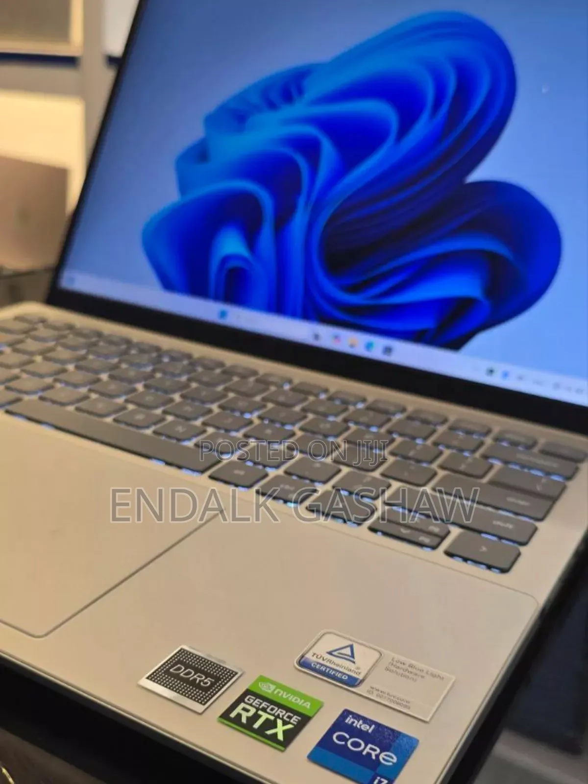 New Laptop Dell Inspiron 15 16GB Intel Core I7 SSD 512GB