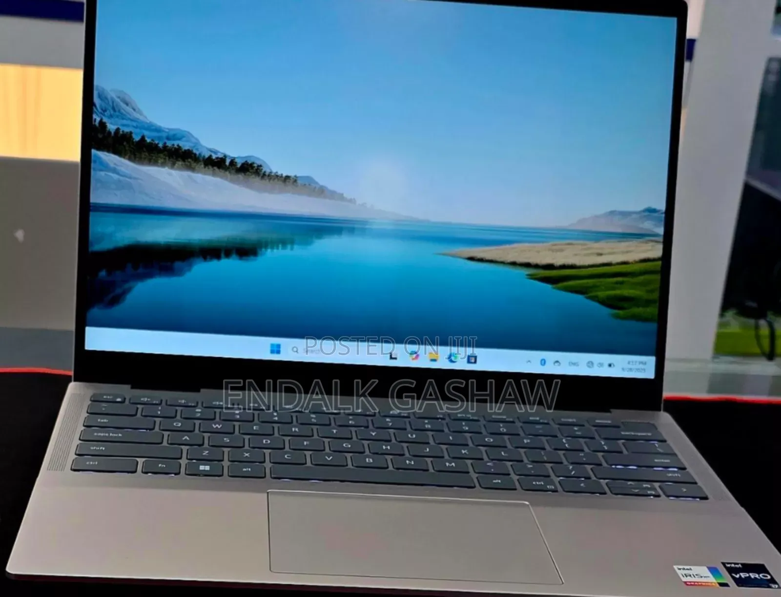 New Laptop Dell Inspiron 15 16GB Intel Core I7 SSD 512GB