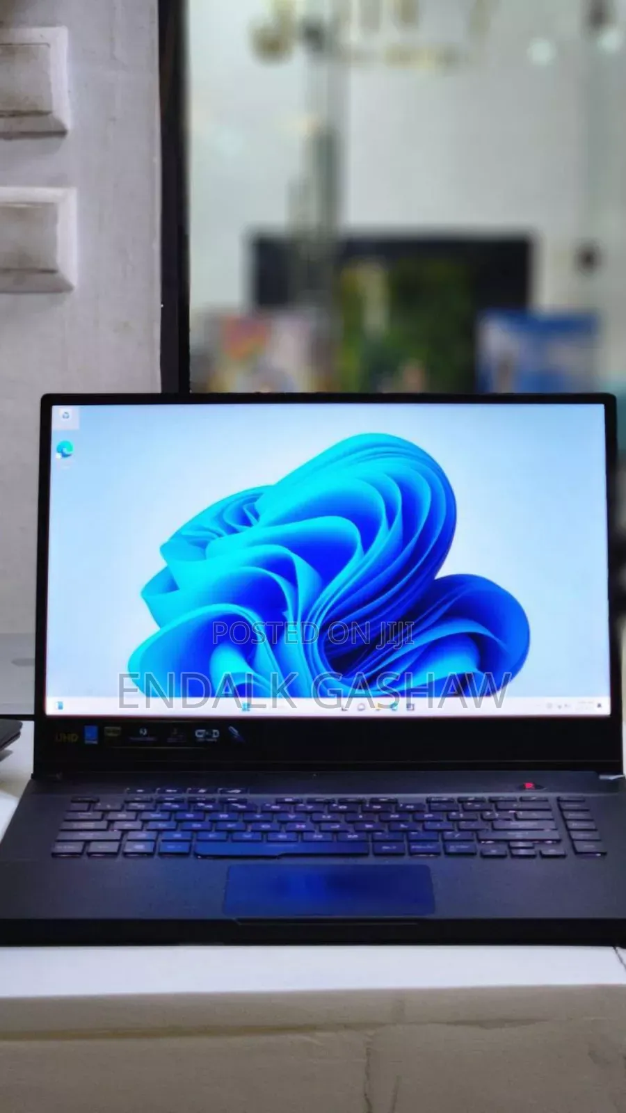 New Laptop Asus ROG Zephyrus G15 16GB Intel Core I7 SSD 512GB