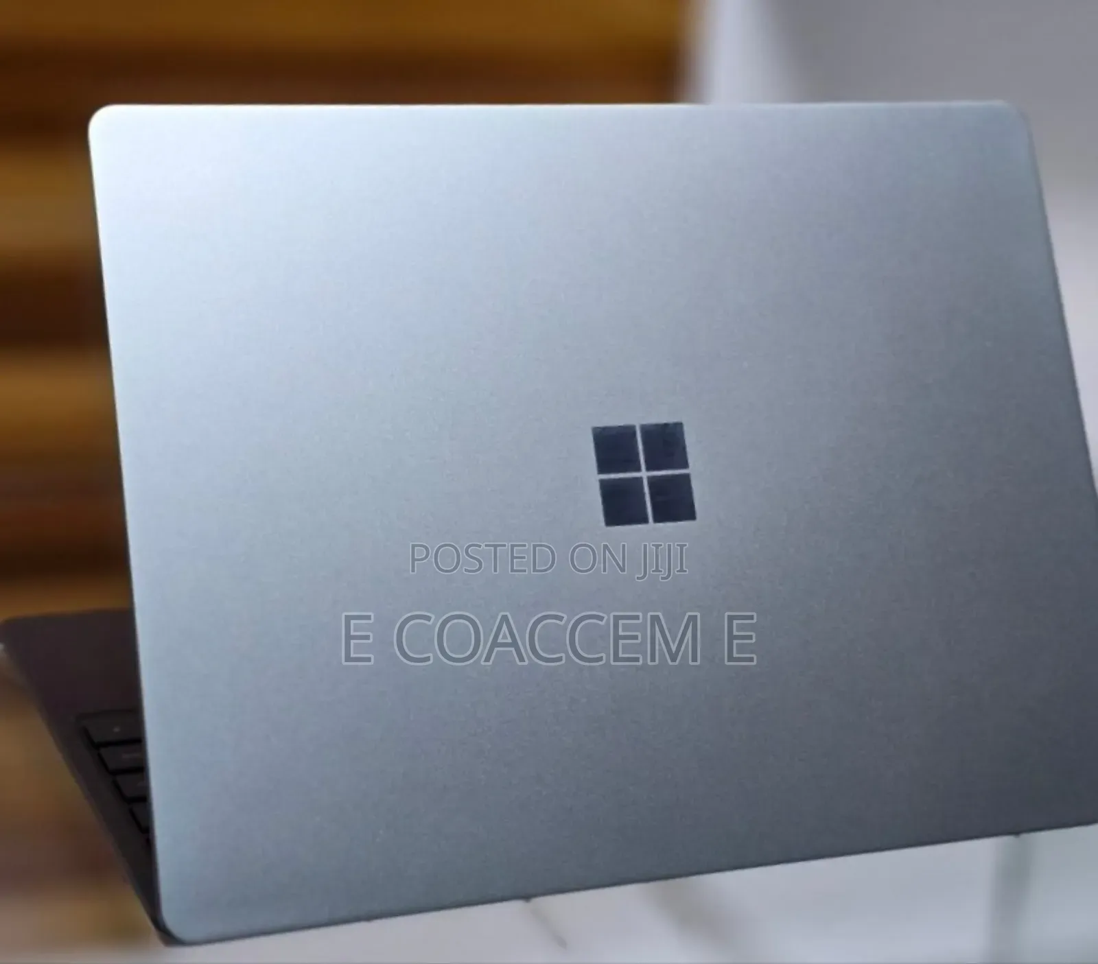 New Laptop Microsoft Surface 8GB Intel Core I5 SSD 256GB