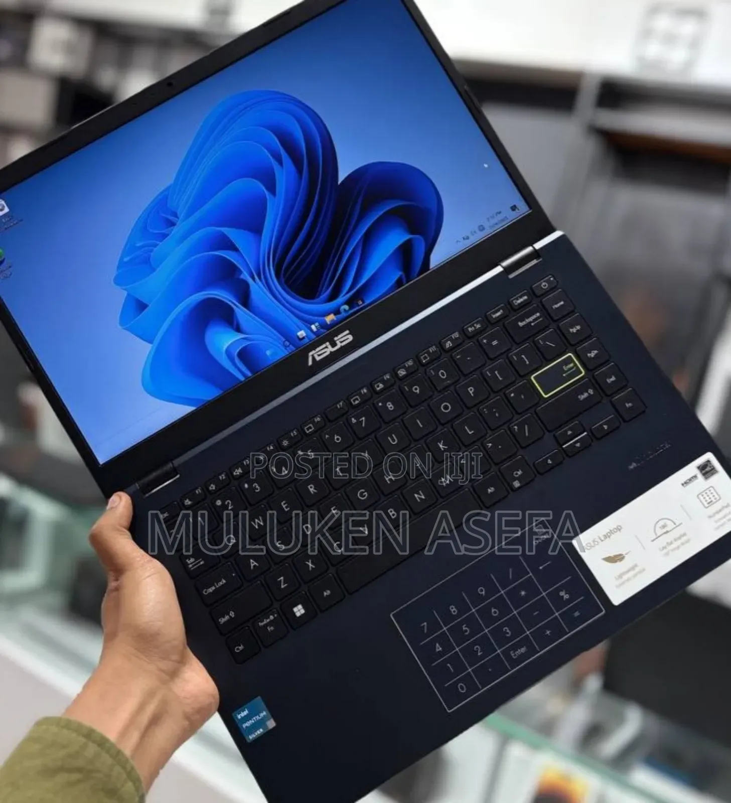 New Laptop Asus VivoBook 15 X505BA 4GB SSD 640GB