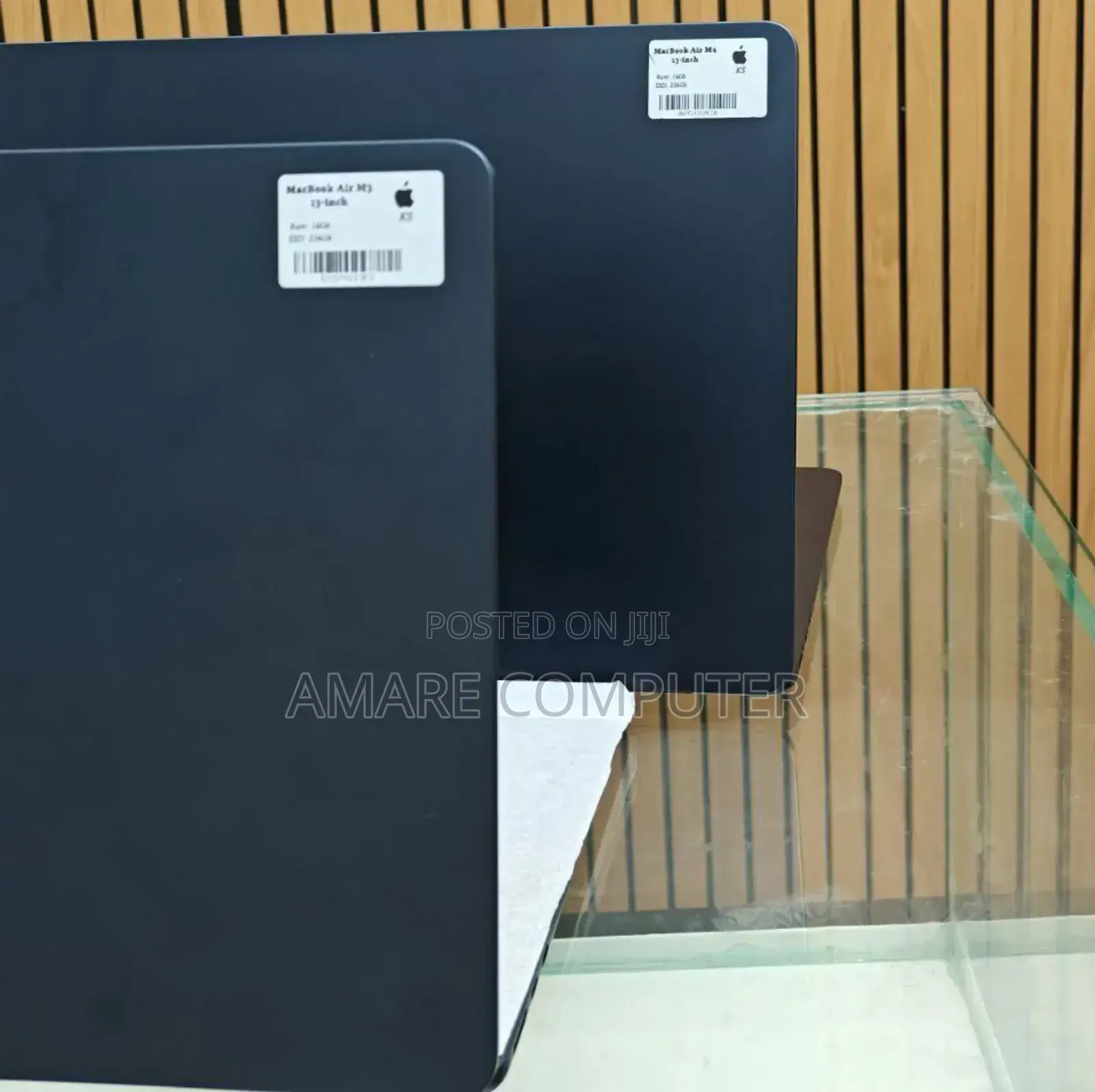 New Laptop Apple MacBook Air 2024 M3 13-Inch 16GB Apple M3 SSD 256GB