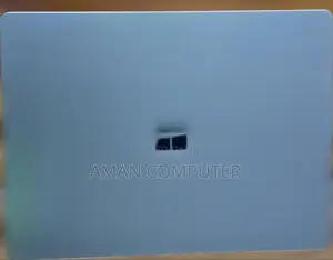 New Laptop Microsoft Surface 8GB Intel Core I5 SSD 256GB