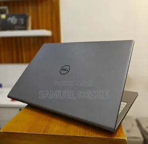 New Laptop Dell Inspiron 15 16GB Intel Core I7 SSD 512GB