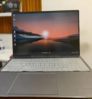 New Laptop Dell Inspiron 15 16GB Intel Core I7 SSD 512GB