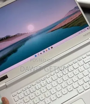 New Laptop Dell Inspiron 15 16GB Intel Core i7 HDD 512GB