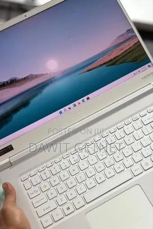 New Laptop Dell Inspiron 15 16GB Intel Core i7 HDD 512GB