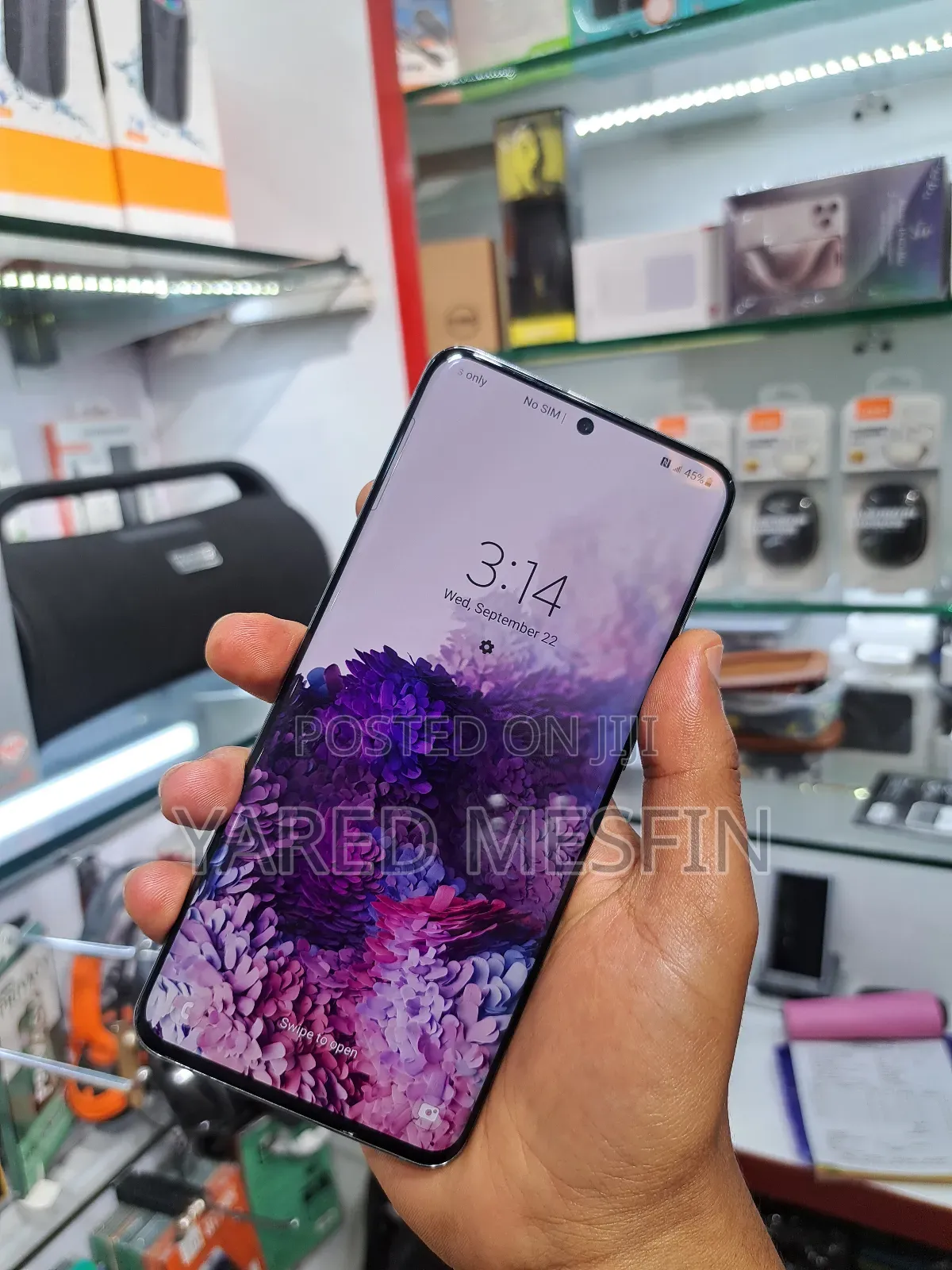 New Samsung Galaxy S20 128 GB