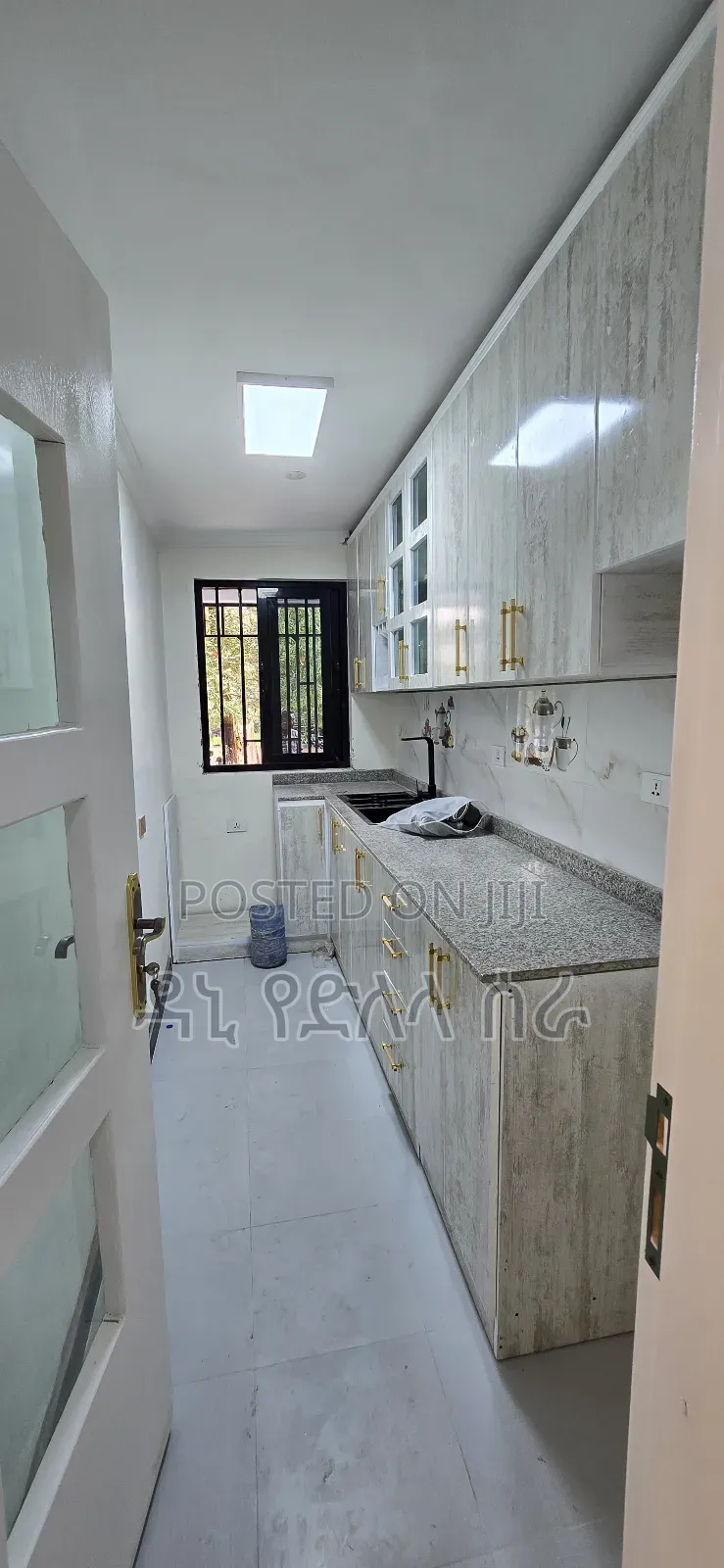 Furnished 2bdrm Condo in አዲስ አበባ, Bole for rent