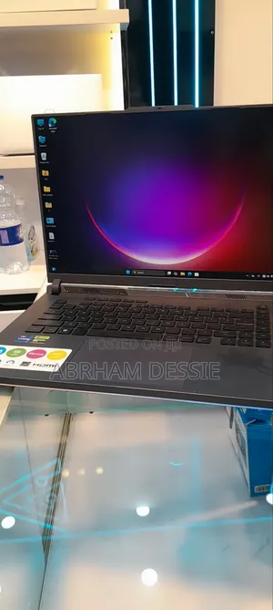 New Laptop Asus 16GB Intel Core I7 SSD 1T
