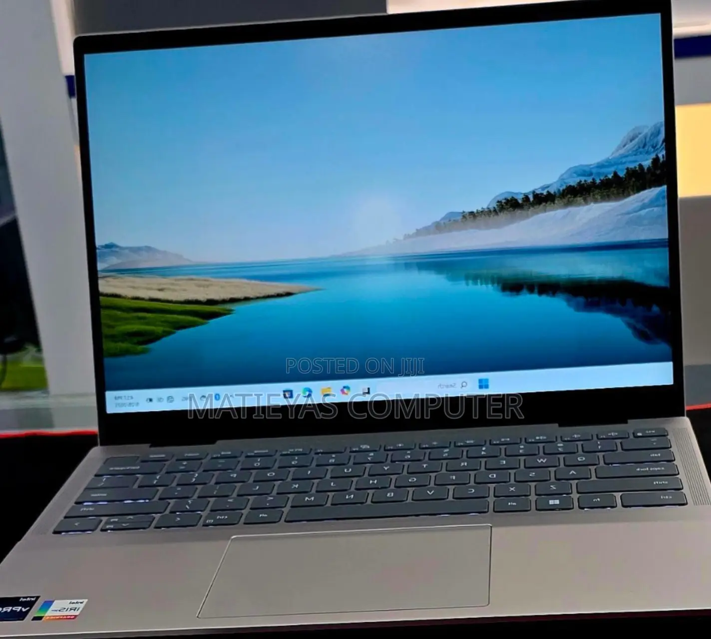 New Laptop Dell Inspiron 14 16GB Intel Core I7 SSD 512GB