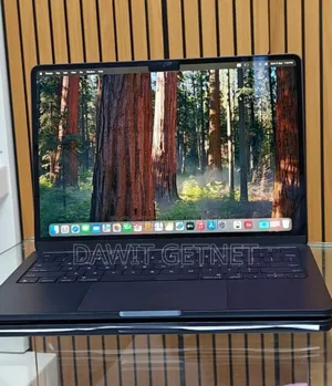 New Apple MacBook Pro 2024 M4 14-Inch 16GB Intel Core I5 SSD 256GB