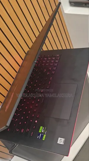 New Laptop Asus ROG Strix SCAR 15 16GB Intel Core i9 SSD 1T