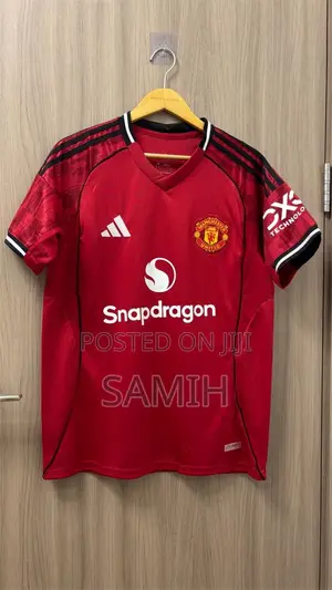 Photo - Man Utd Jersey