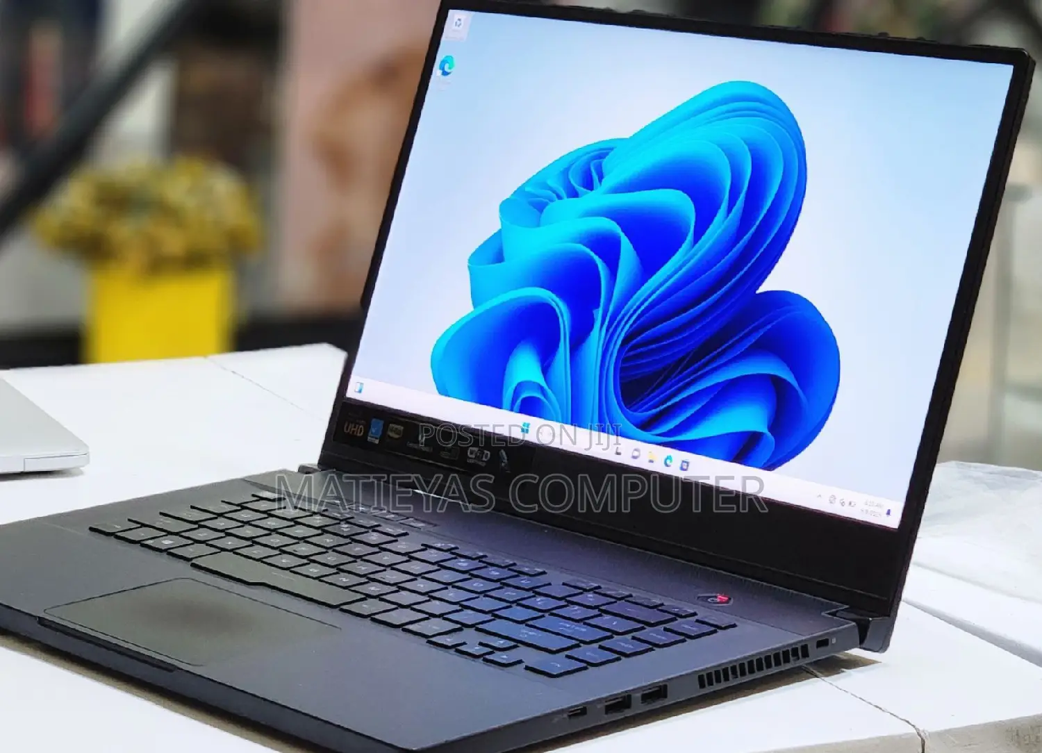 New Laptop Asus ROG Zephyrus G15 16GB Intel Core I7 SSD 512GB