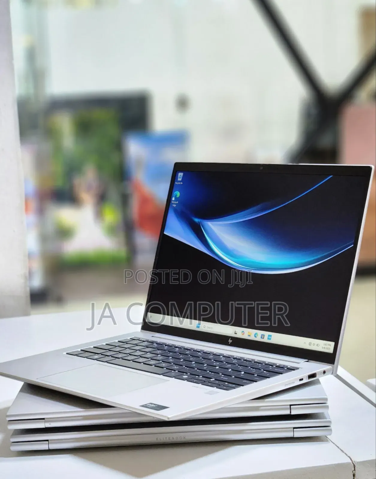 New Laptop HP EliteBook 840 G11 32GB Intel Core Ultra 7 SSD 512GB