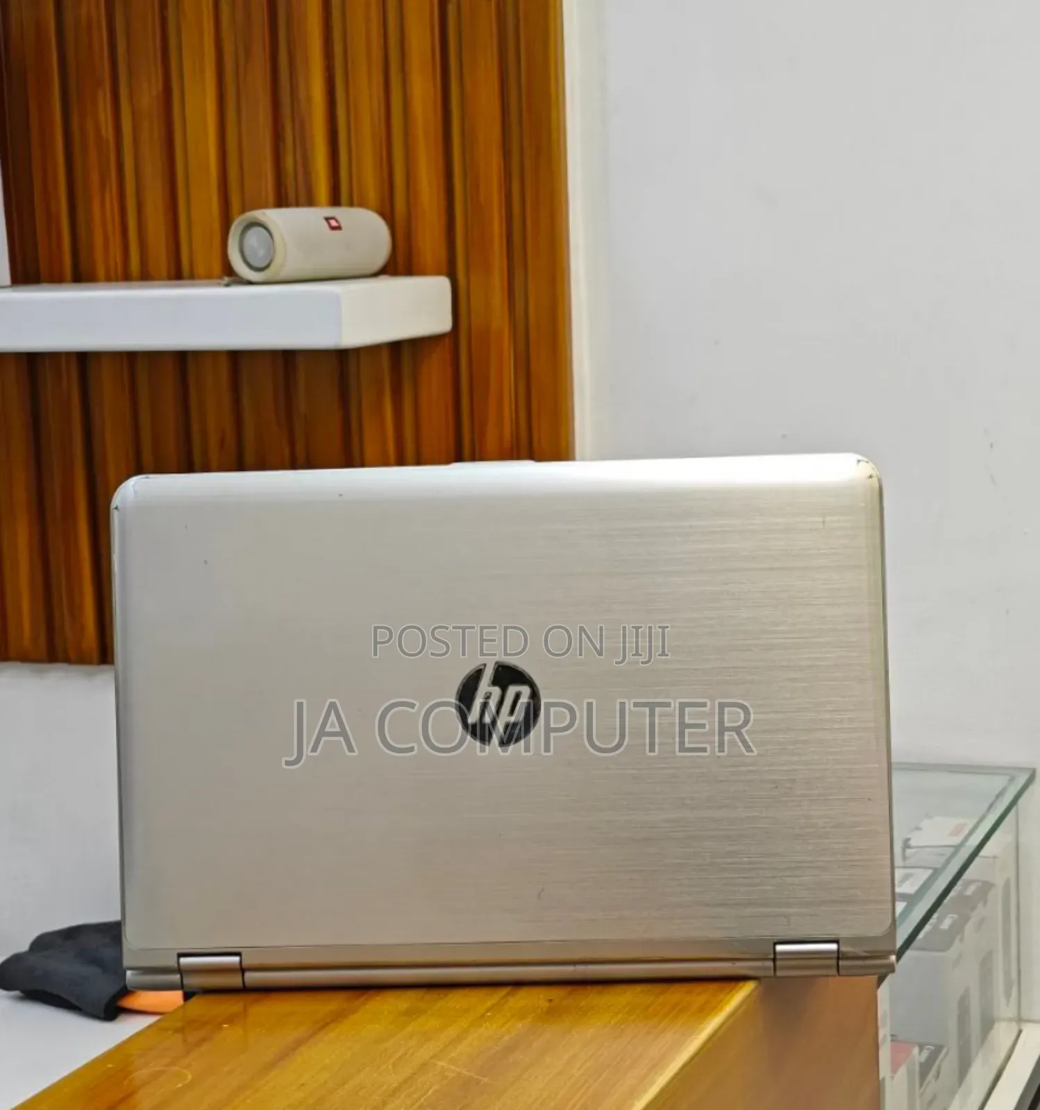 New Laptop HP Envy X360 8GB Intel Core I7 HDD 1T