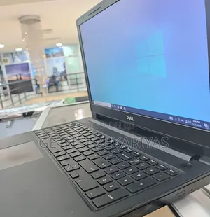 New Laptop Dell Vostro 15 3000 8GB Intel Core I5 SSD 256GB