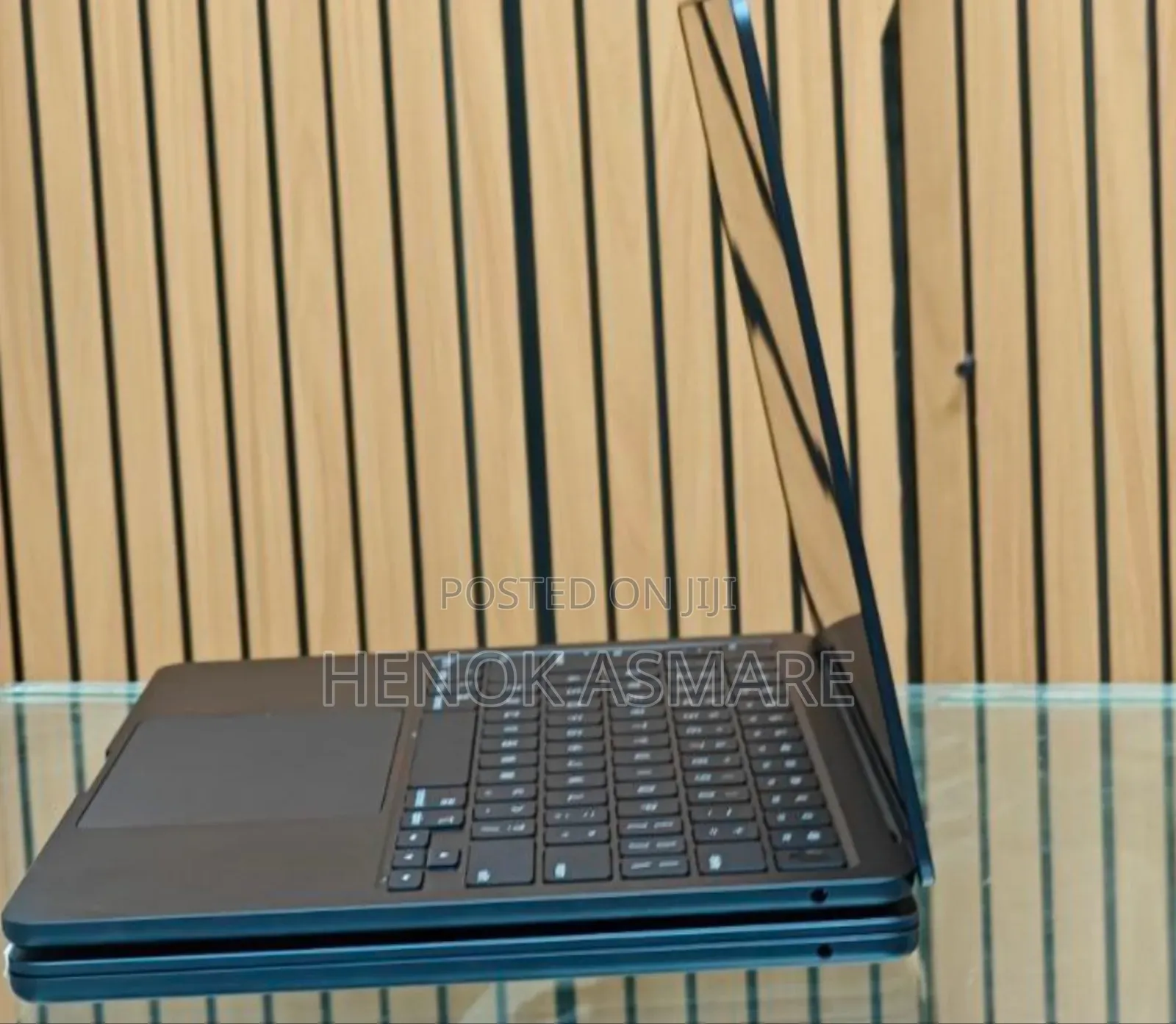 New Laptop Apple MacBook 16GB Apple M3 SSD 256GB