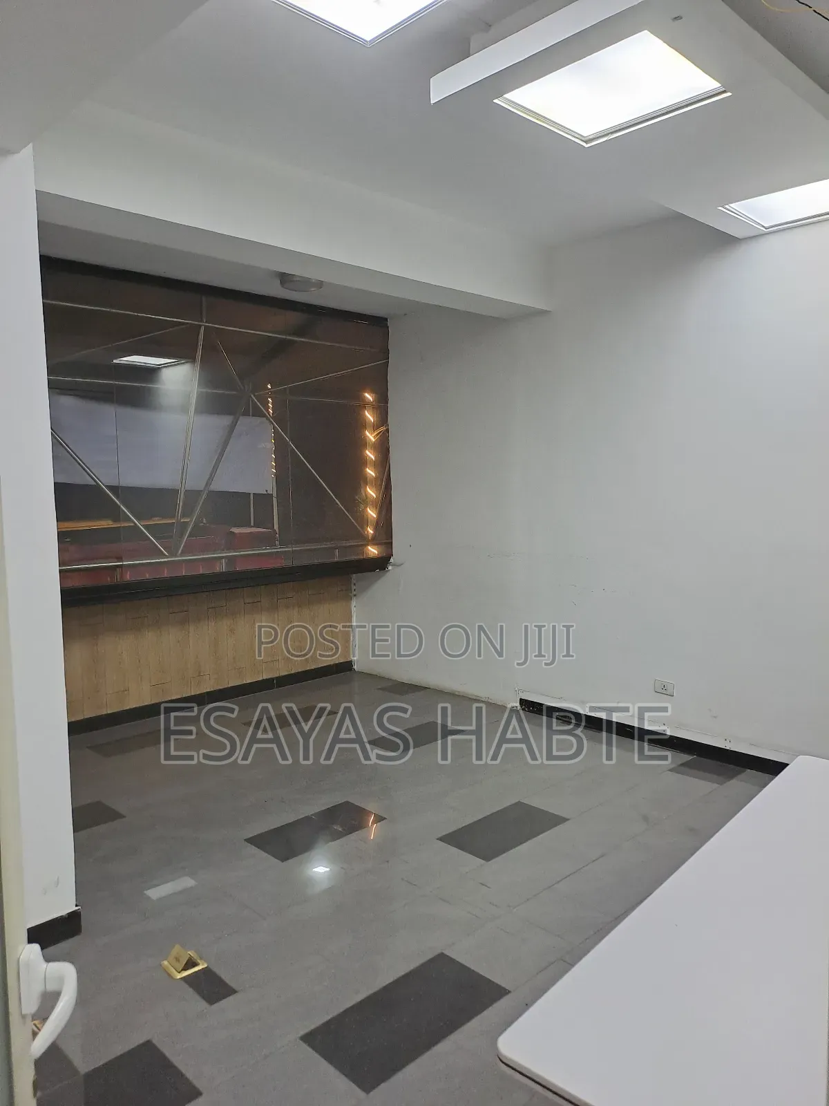 1bdrm House in Yeka for rent
