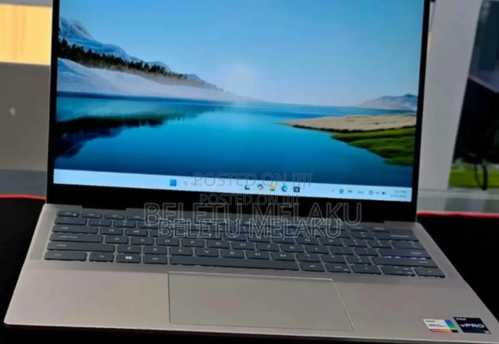 New Laptop Dell Inspiron 14 16GB Intel Core i7 SSD 1T