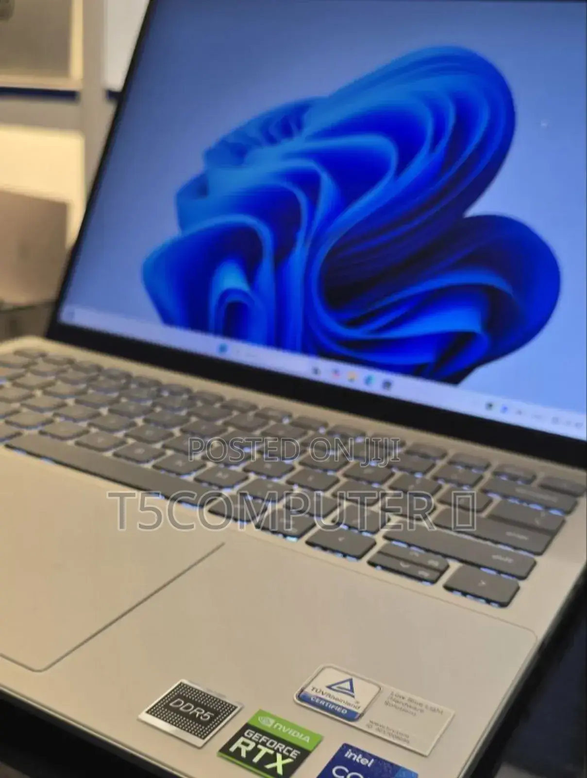 New Laptop Dell Inspiron 15 16GB Intel Core I7 SSD 512GB