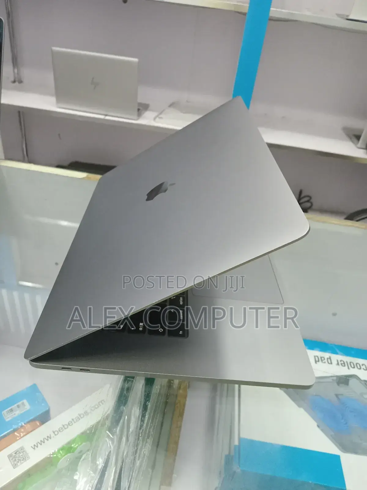 New Laptop Apple MacBook Pro 2019 32GB Intel Core I9 SSD 1T