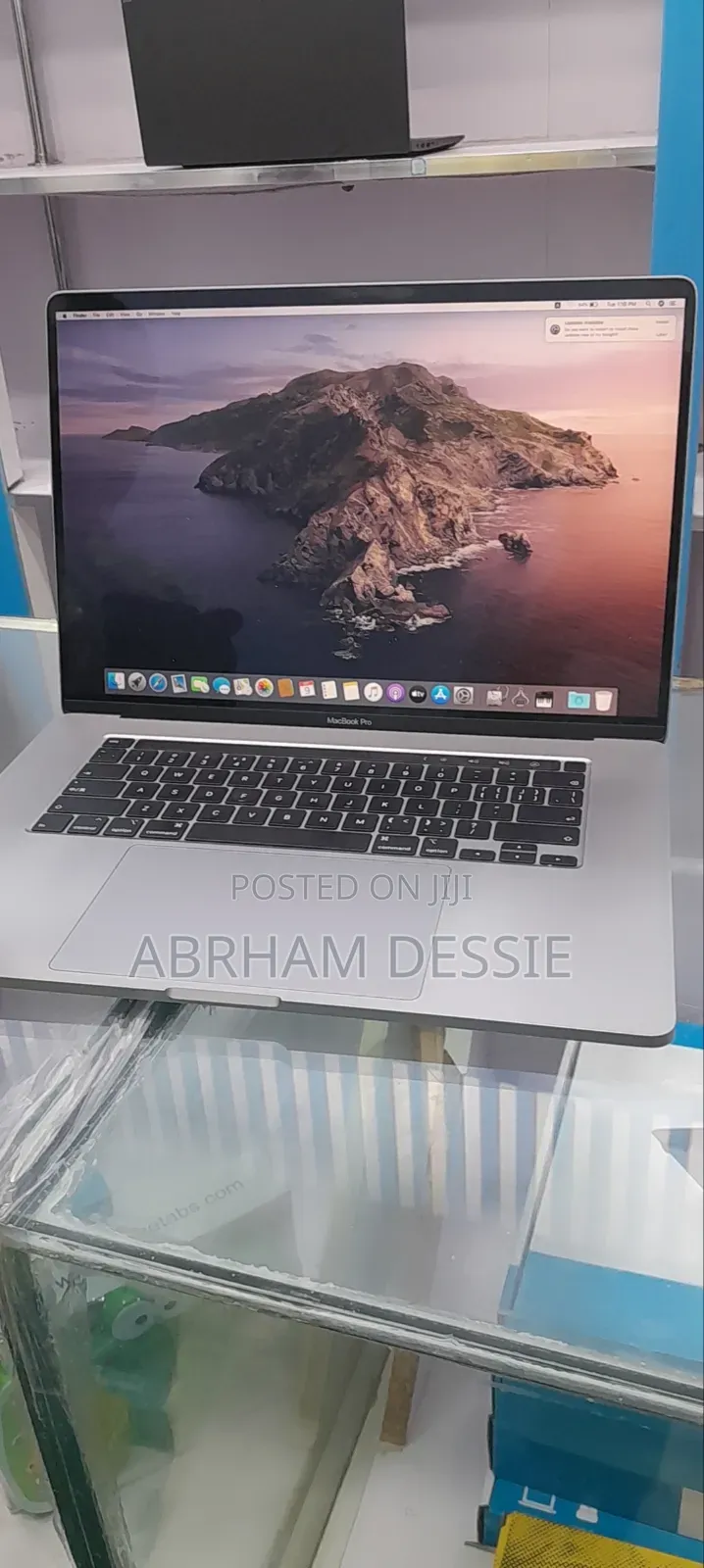 New Laptop Apple MacBook Pro 2019 32GB Intel Core I9 SSD 1T