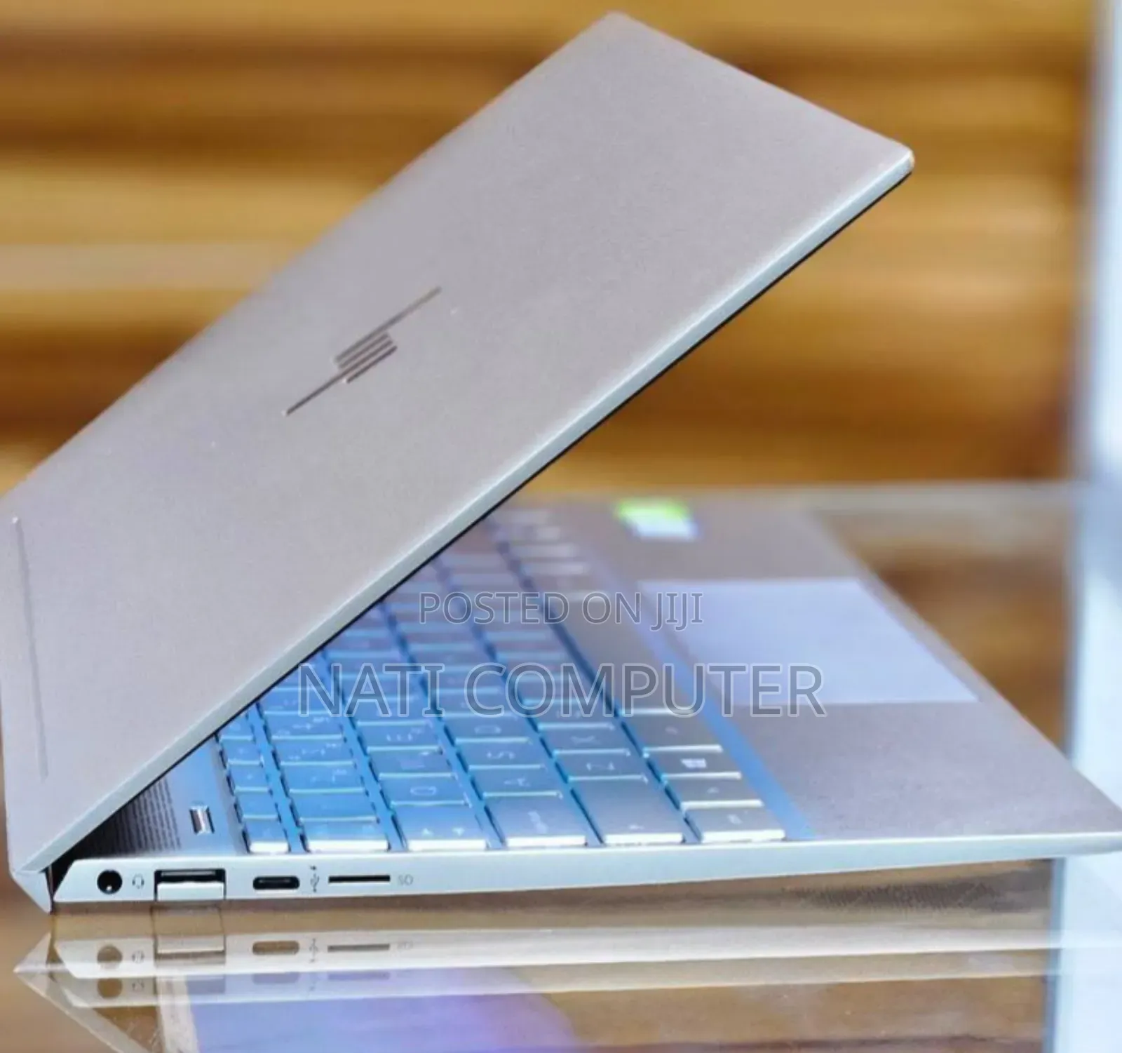 New Laptop HP Envy X360 8GB Intel Core I5 SSD 512GB