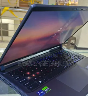 New Laptop MSI Vector GP68 HX 13V 16GB Intel Core I9 SSD 1T