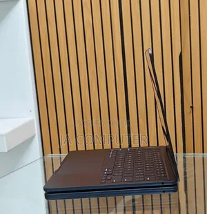 New Laptop Apple MacBook Air 2025 M4 13-Inch 16GB Apple M4 SSD 256GB