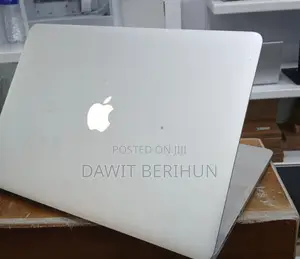 New Laptop Apple MacBook Pro 2015 16GB Intel Core i7 SSD 256GB