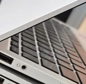 New Laptop HP EliteBook 1040 16GB Intel Core i7 SSD 512GB