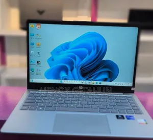 New Laptop HP Stream Notebook 16GB Intel Core I7 SSD 1T