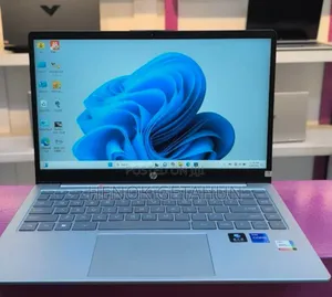 New Laptop HP Stream Notebook 16GB Intel Core I7 SSD 1T