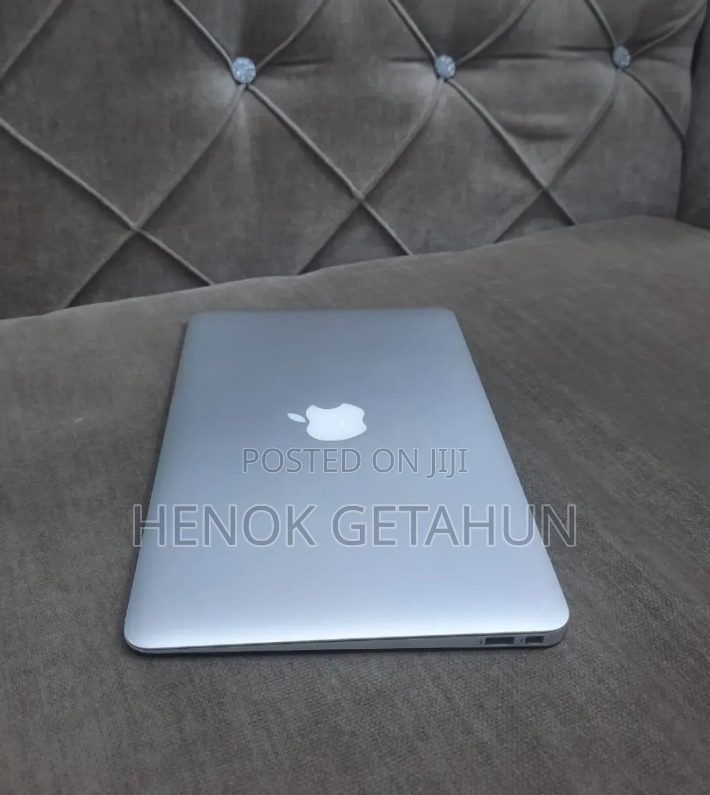 New Apple MacBook Air 2025 M4 13-Inch 4GB Intel Core I5 HDD 128GB