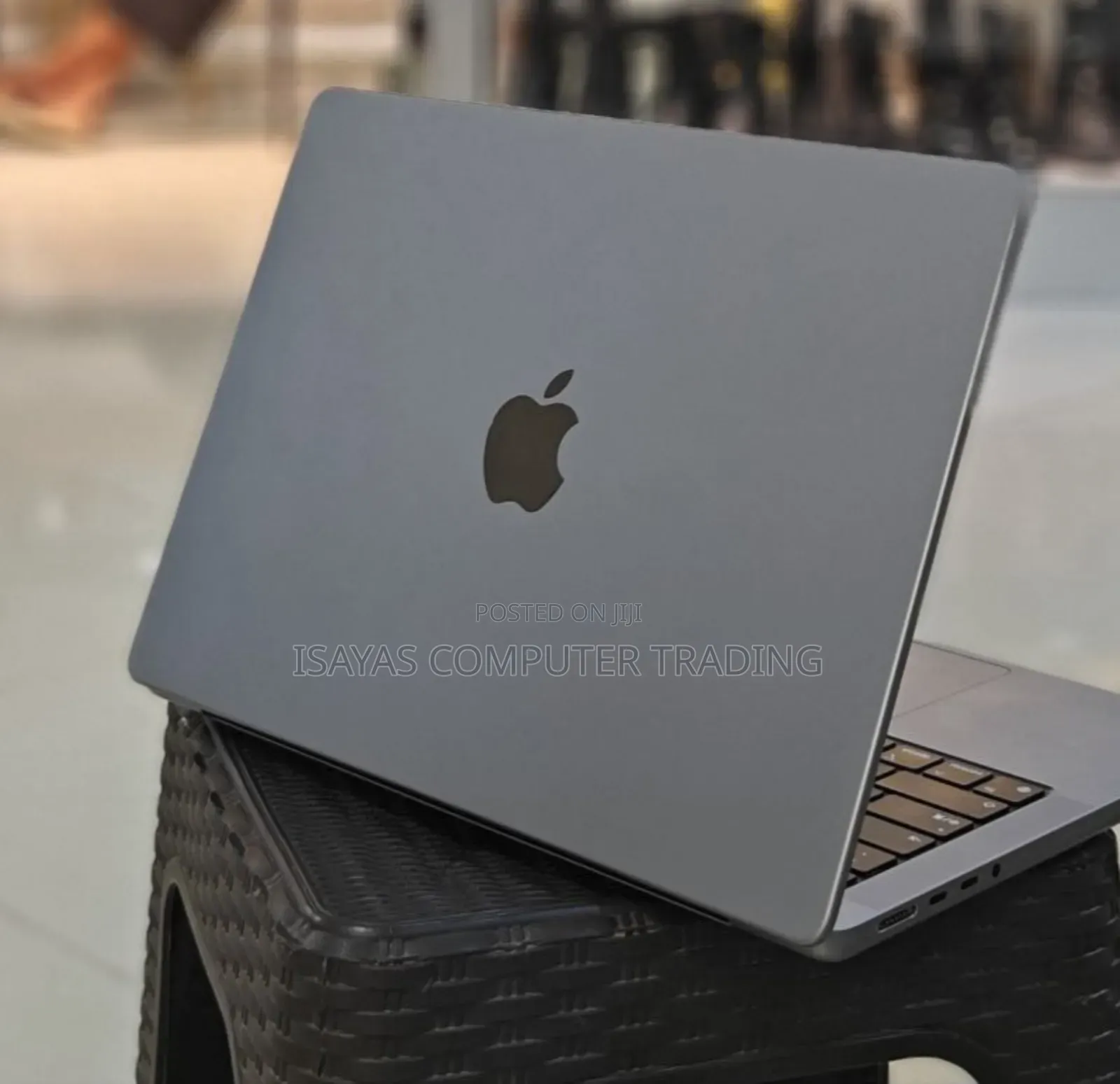 New Laptop Apple MacBook Pro M1 16GB SSD 1T