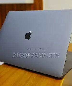 New Laptop Apple MacBook Pro 2019 32GB Intel Core i9 SSD 1T
