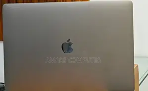 New Laptop Apple MacBook Pro 2019 32GB Intel Core i9 SSD 1T