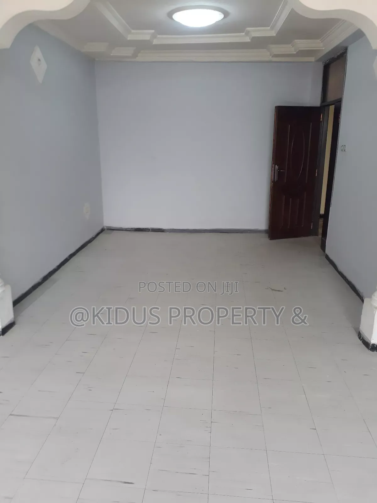 3bdrm House in Lebu Medhaniyalem, Nifas Silk-Lafto for rent