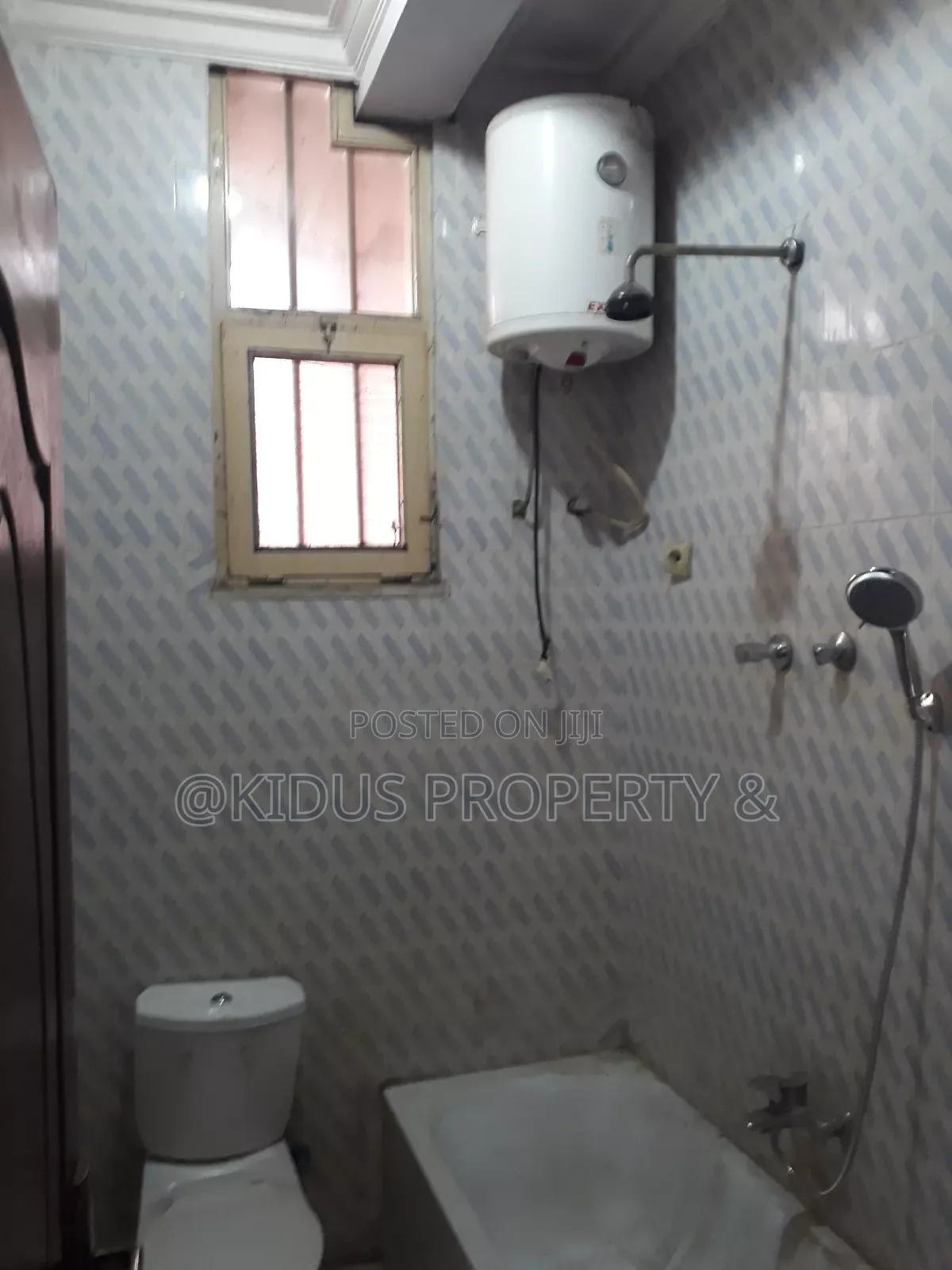 3bdrm House in Lebu Medhaniyalem, Nifas Silk-Lafto for rent
