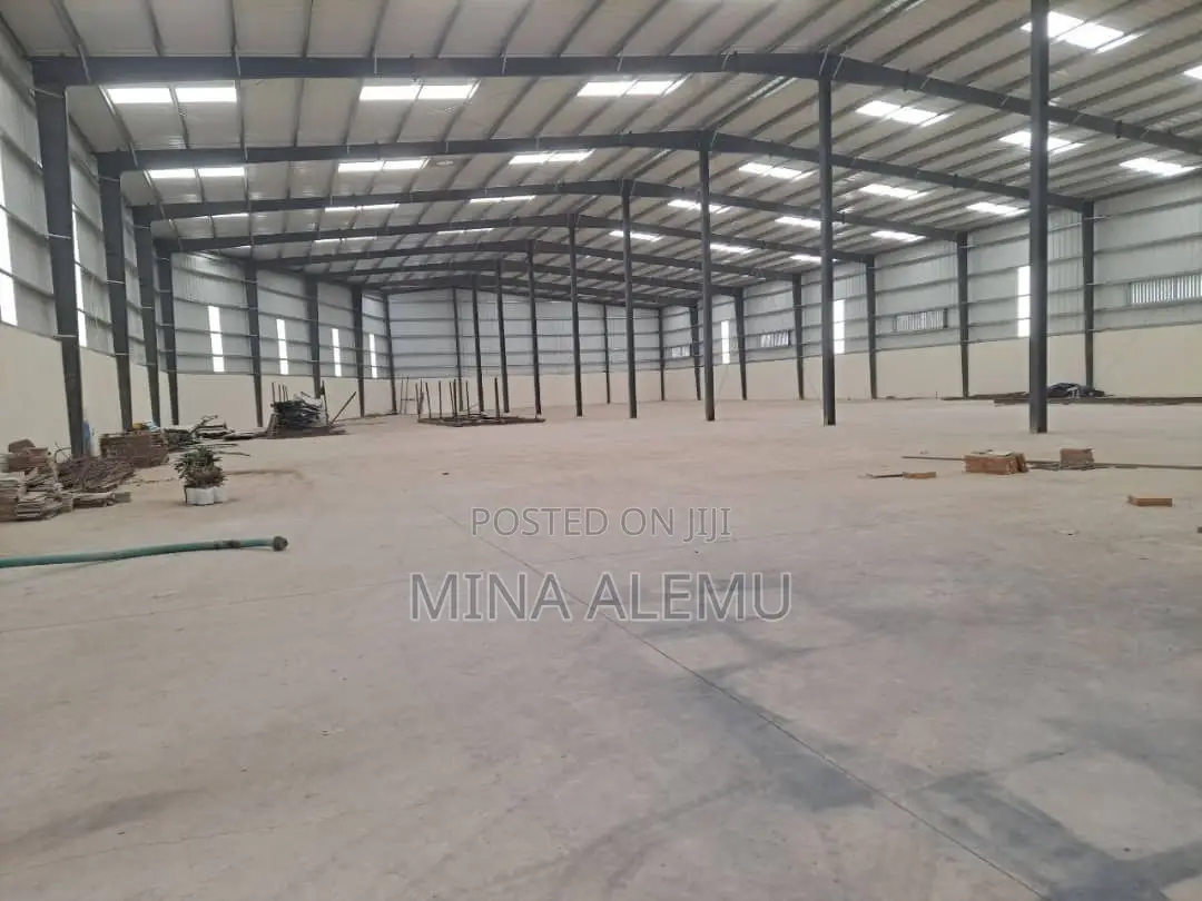 800 SQM Warehouse for Rent.(የሚከራይ መጋዘን አአ ውስጥ)
