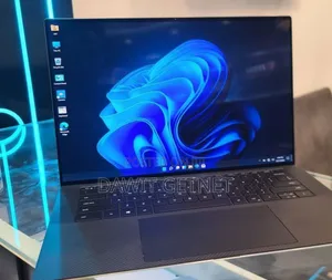 New Laptop Dell XPS 15 32GB Intel Core I7 SSD 512GB