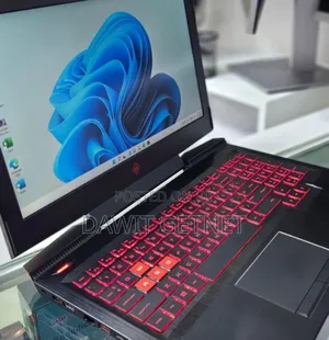 New Laptop HP Omen 15 8GB Intel Core I7 SSD 128GB